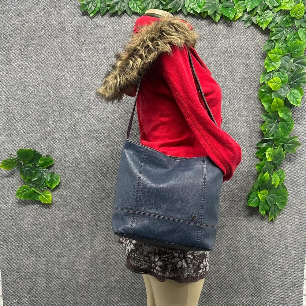The Sak Navy Blue Genuine Leather Shoulder Bag De Young Hobo